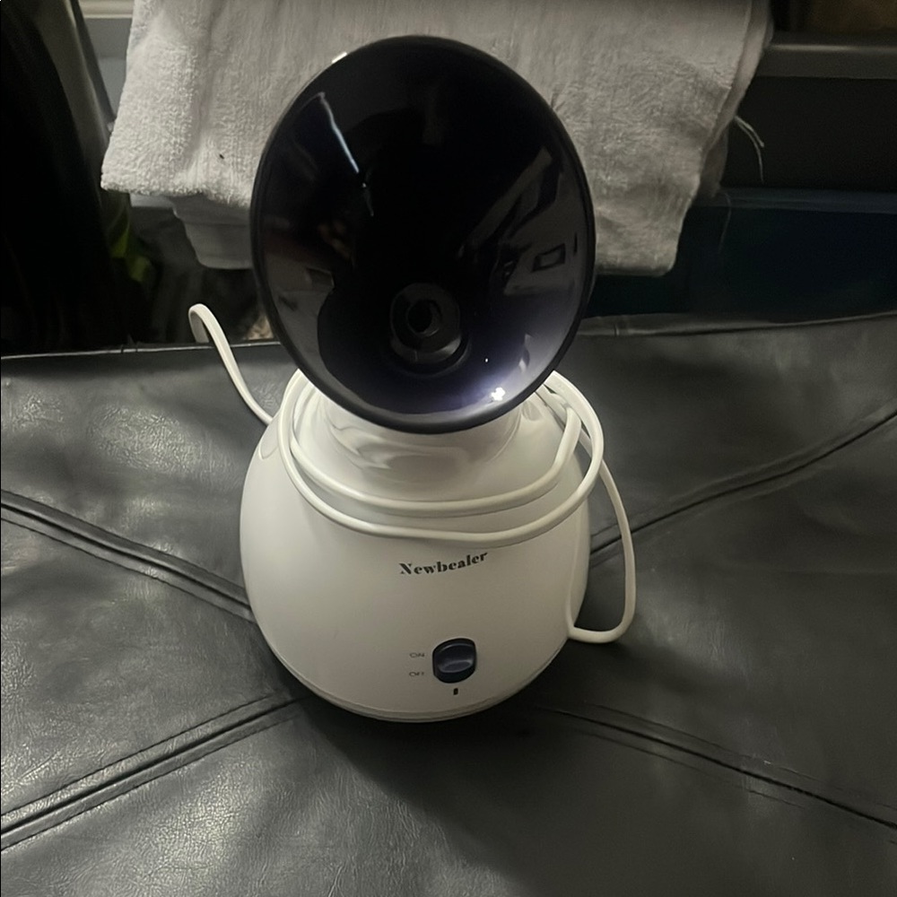 Facial Steamer - White and Black